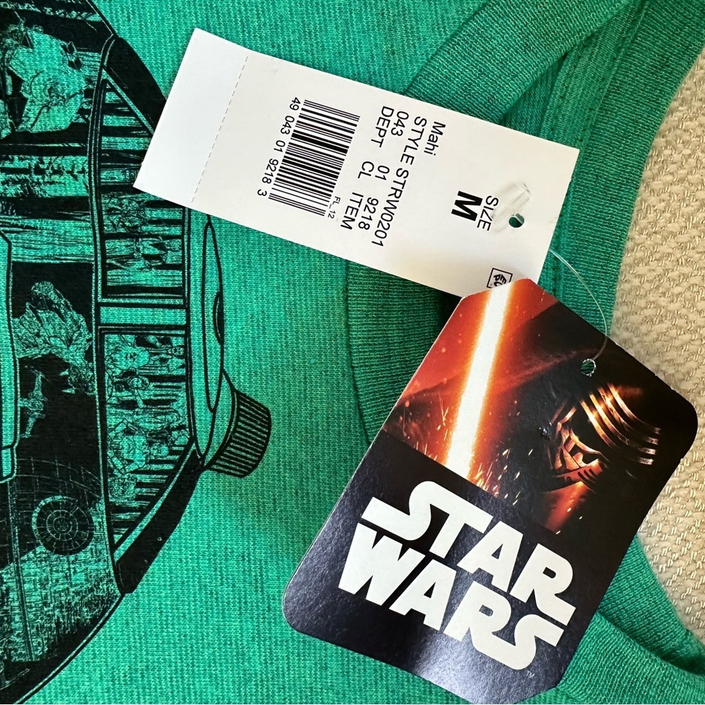 Star Wars Green Spaceship Tee NWT - Picture 2 of 3